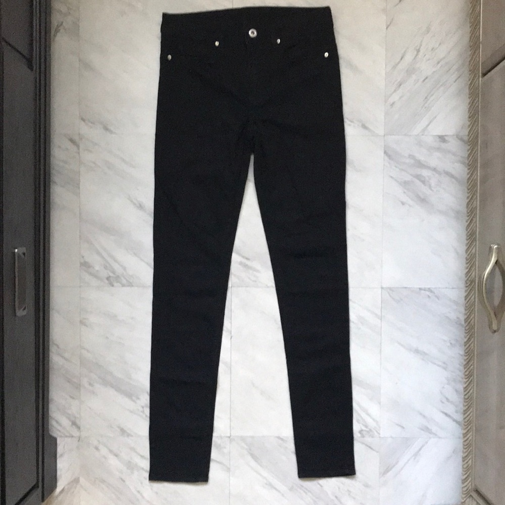 H&M Divided Size 4 Black Skinny Low Rise Jeans